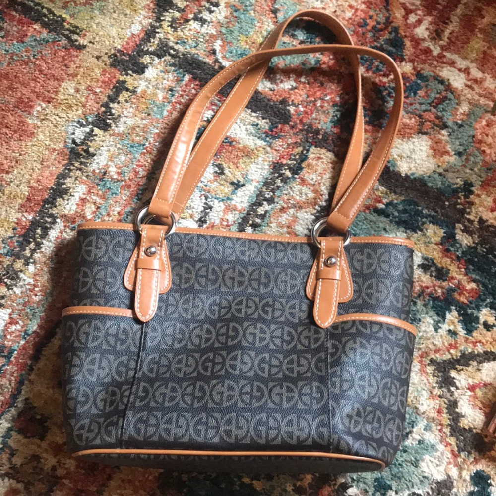 Giani Bernini handbag